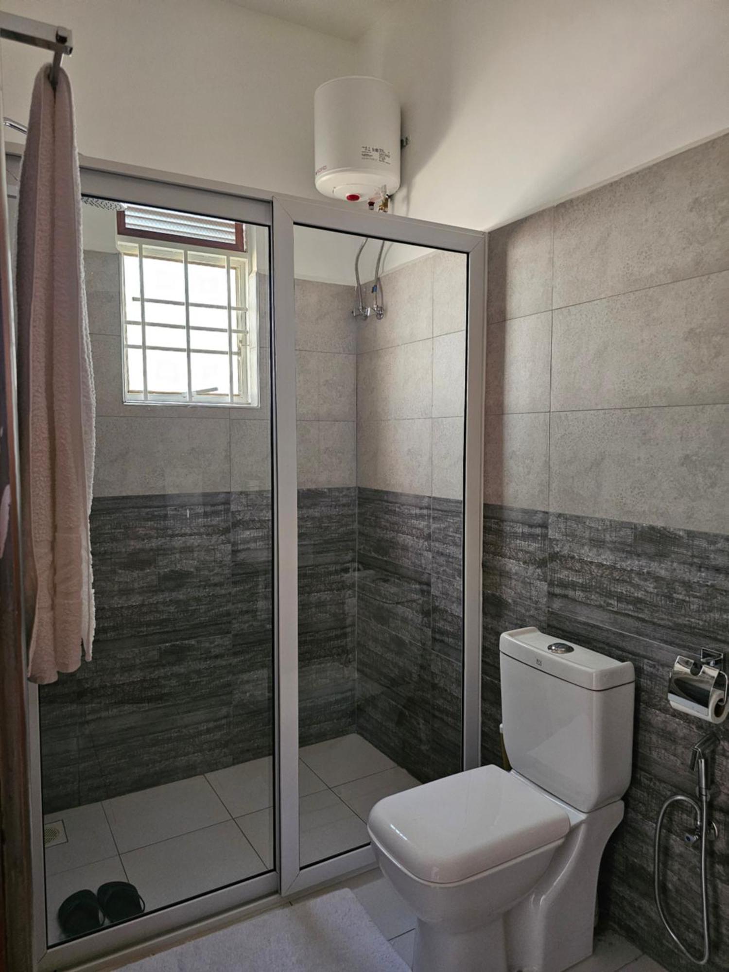 Alsander Homes Raspberry Кампала Екстериор снимка